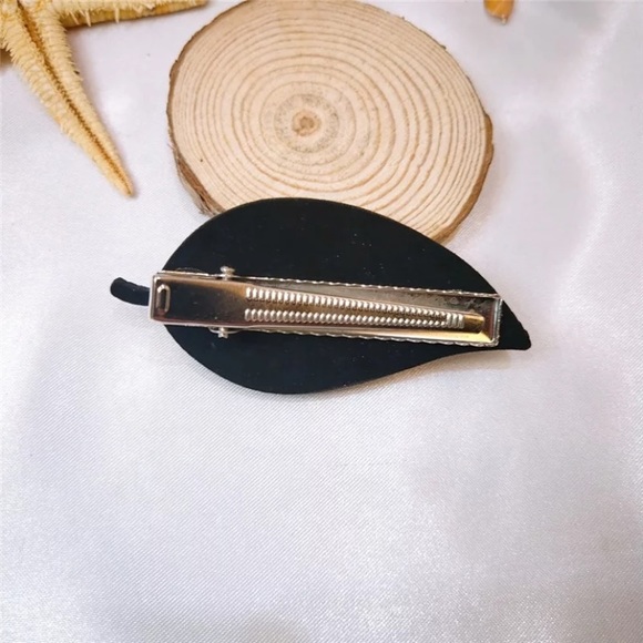 Bundle hair clasp pin barrette ties. NEW. - Picture 4 of 8